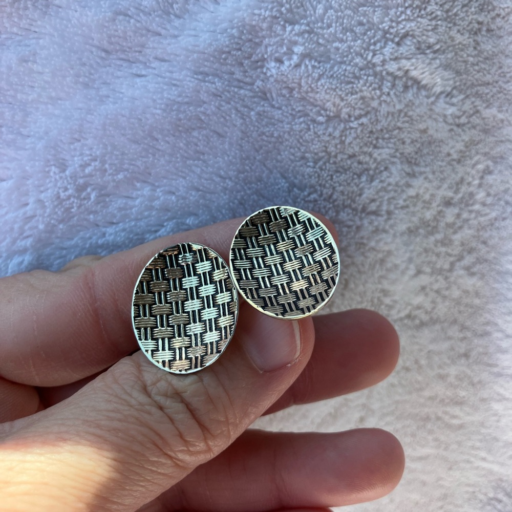 Vintage Foster Men's Black and Gold Woven Pattern Cufflink and Tie Clip Set - Picture 8 of 15